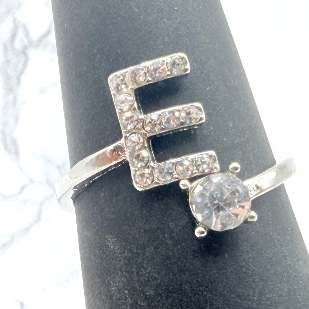 New Initial "E" Ring Size 7.5 Colorless Stone Personalized Letter Ring